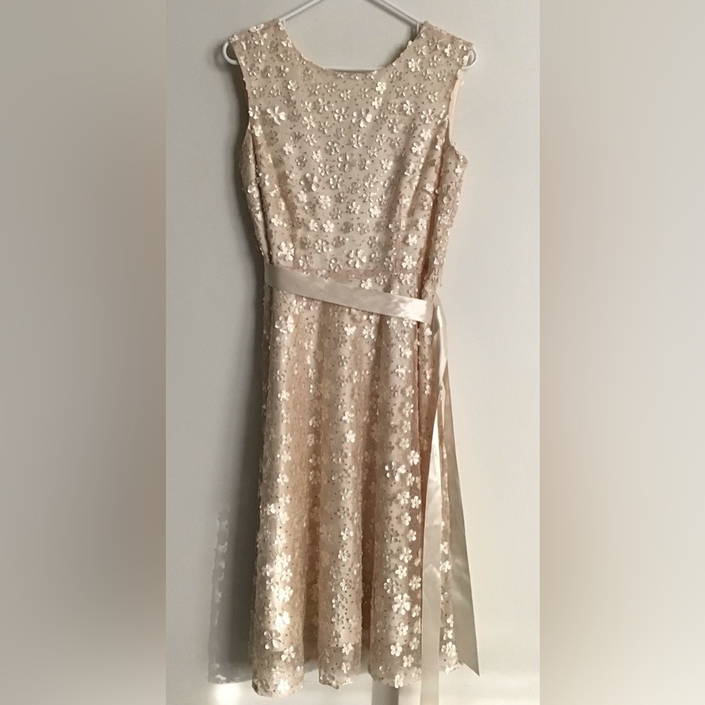 TAHARI ASL Champagne Floral Sequin Dress